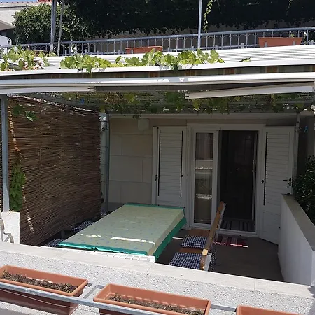 Lovric - 30 Meters To The Beach *