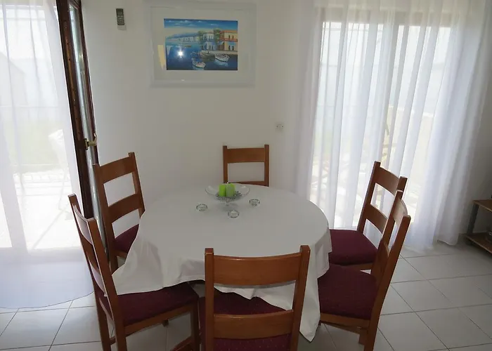 Lovric - 30 Meters To The Beach *