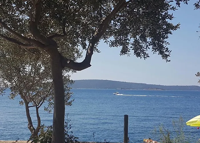 Appartamento Lovric - 30 Meters To The Beach *