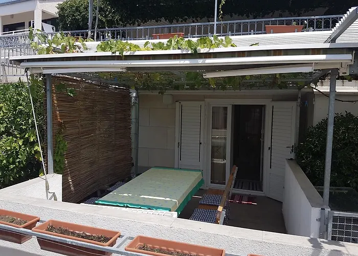 Lovric - 30 Meters To The Beach *