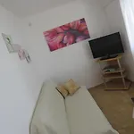 Lovric - 30 Meters To The Beach Трогир