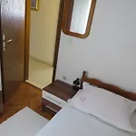 Lovric - 30 Meters To The Beach Апартаменты
