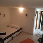 Lovric - 30 Meters To The Beach Апартаменты